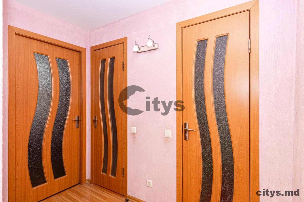 Apartament cu 3 camere, 70m², Chișinău, Poșta Veche, str-la Studenților photo 4