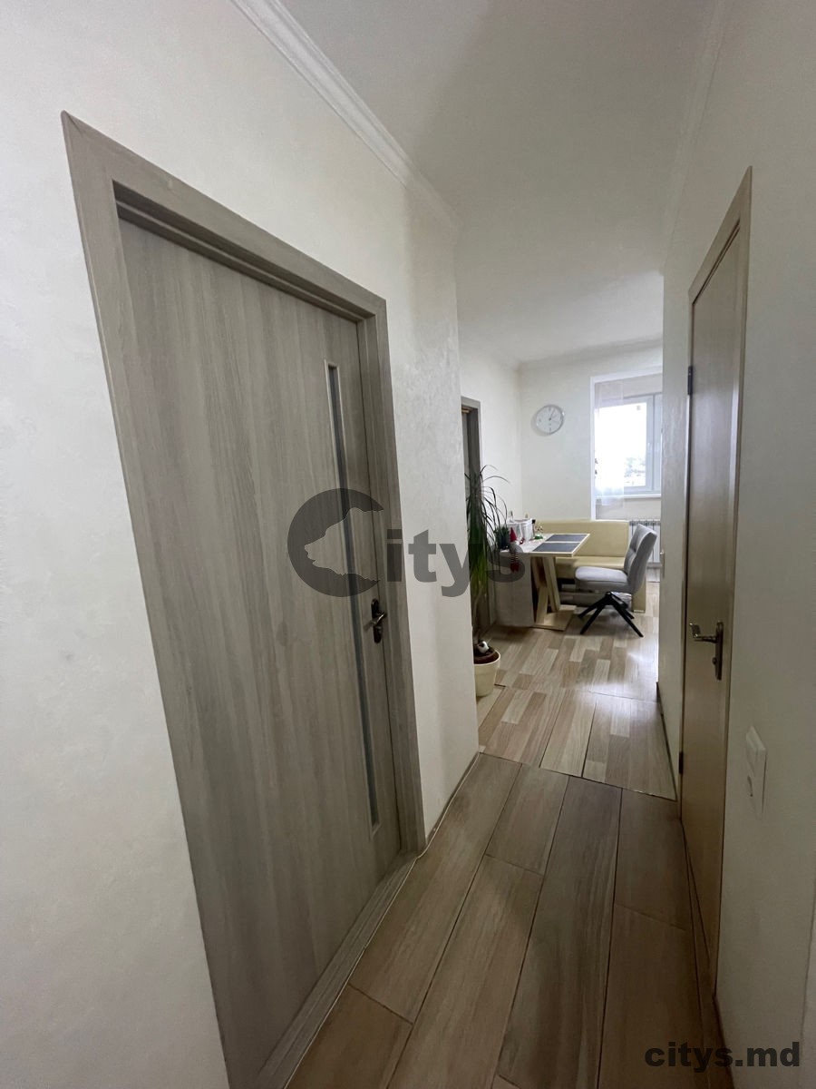 Apartament cu 2 camere, 42m², Chișinău, Râșcani, str. Florilor photo 2