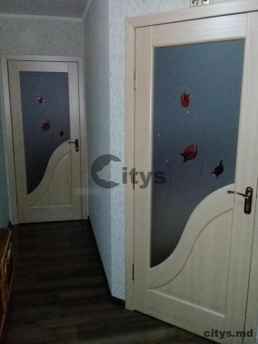 Apartament cu 2 camere, 45m², Chișinău, Botanica, str. Nicolae Titulescu photo 0