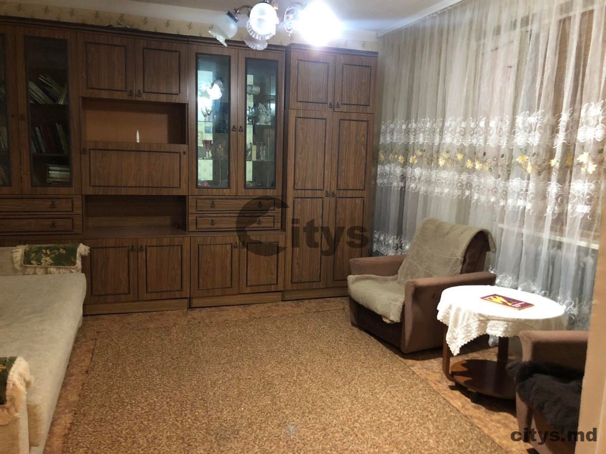 Apartament cu 2 camere, 55m², Chișinău, Ciocana, bd. Mircea cel Bătrân photo 0