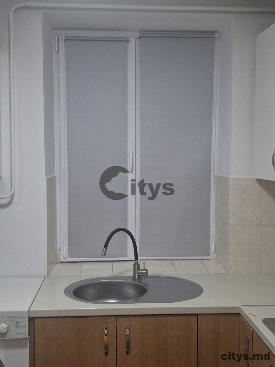 Chirie-Apartament cu 2 camere, 50m², Флорилор photo 4