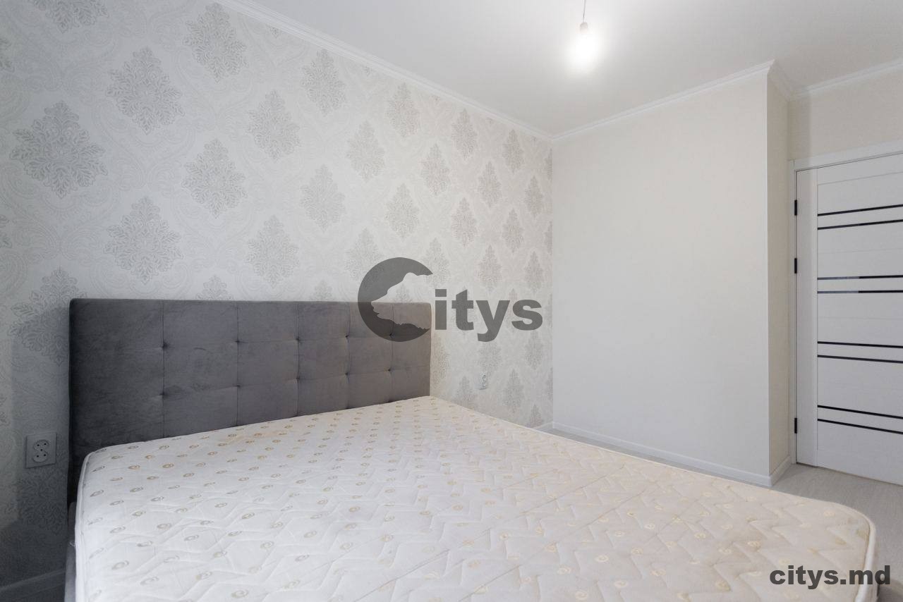 Apartament cu 2 camere, 44m², Маринеску photo 3