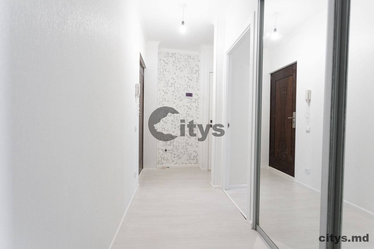 Apartament cu 2 camere, 44m², Маринеску photo 4