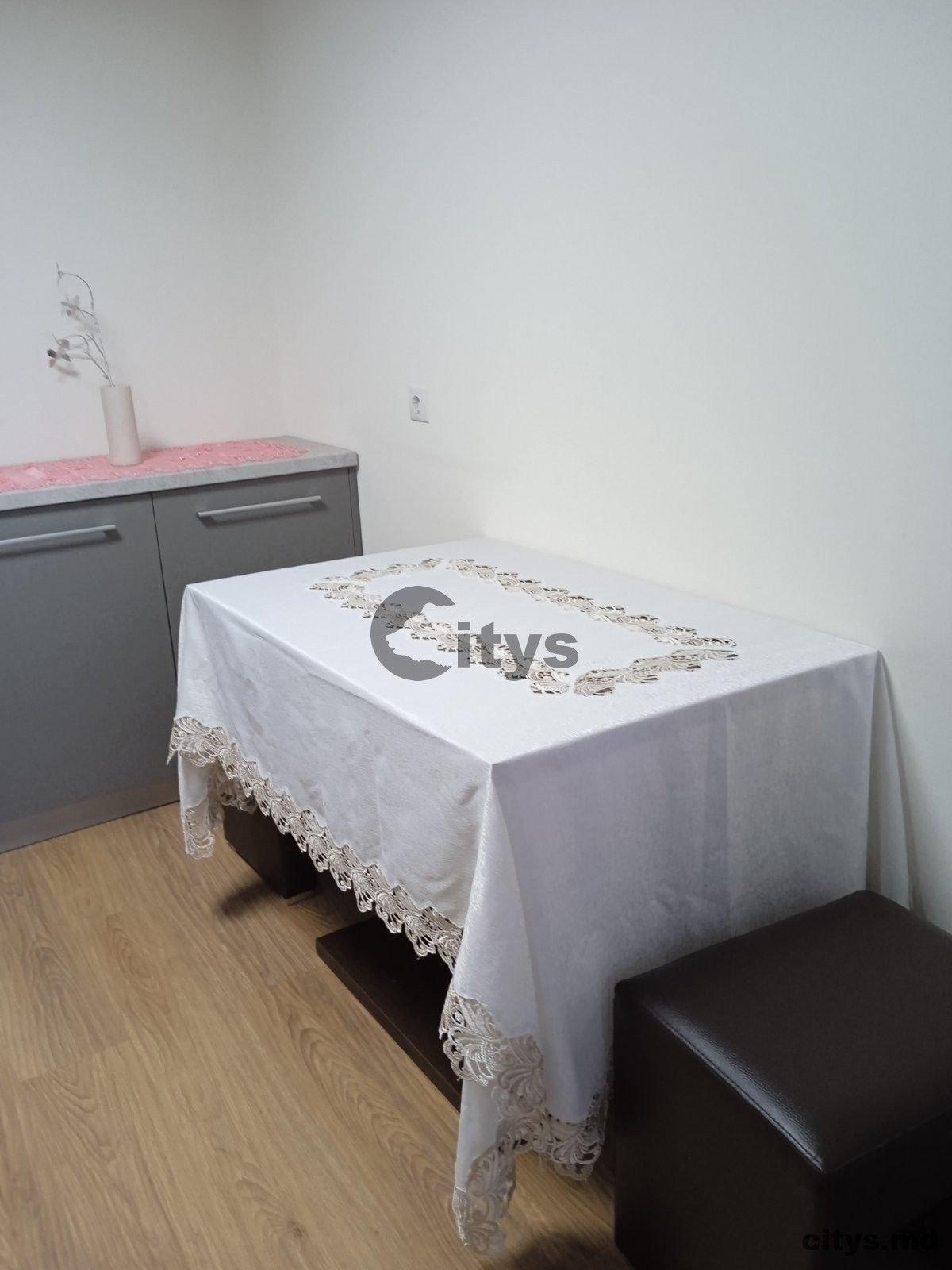 Chirie-Apartament cu 1 cameră, 40m², Спрынченоя photo 1