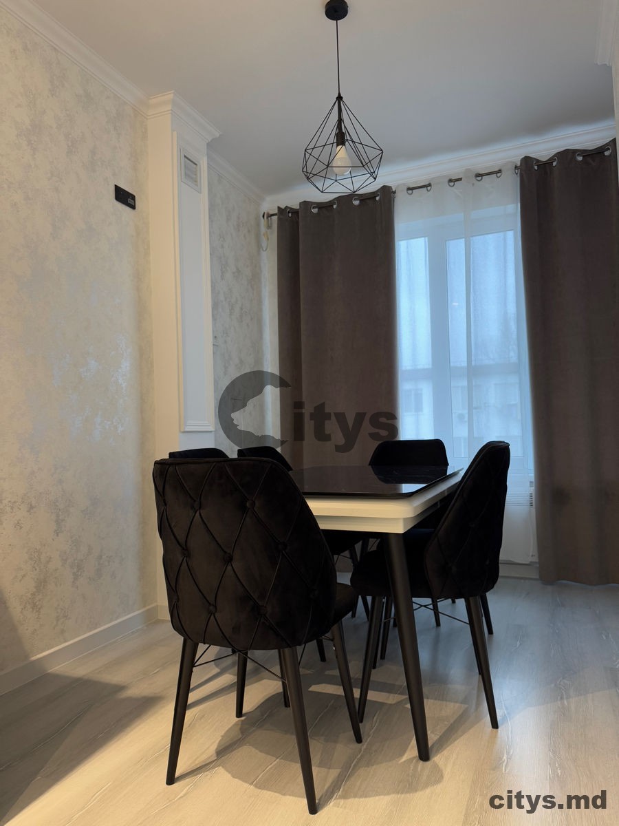 Apartament cu 2 camere, 44m², Sucevița photo 3