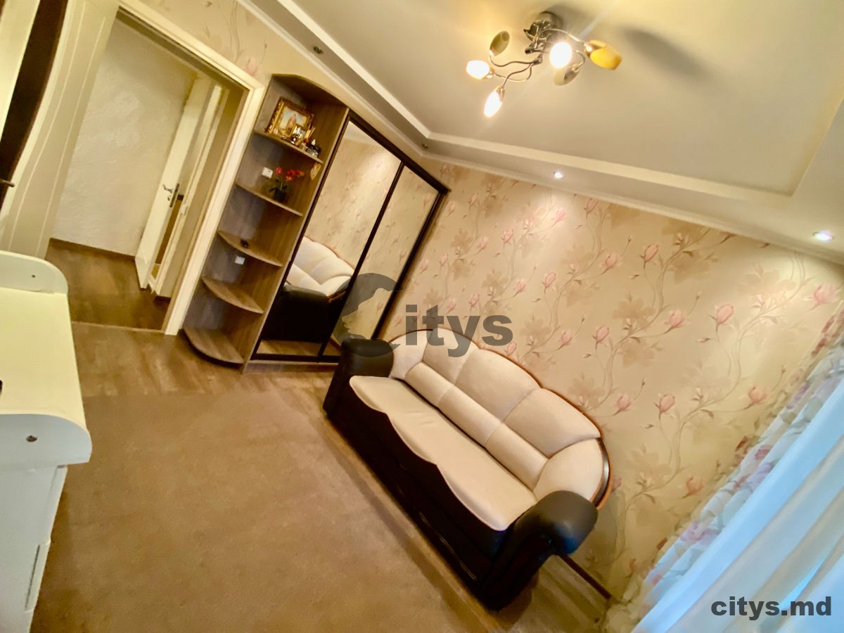 2-х комнатная квартира, 54м², Deleanu photo 0