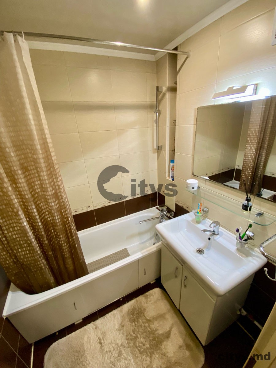 2-х комнатная квартира, 54м², Deleanu photo 6