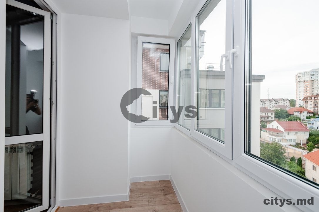 Apartament cu 3 camere, 78m², Chișinău, Buiucani, str. Ion Buzdugan photo 1