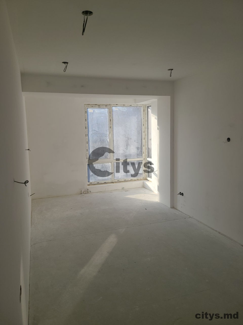 Apartament cu 3 camere, 93m², Chișinău, Sculeni, str. Calea Ieșilor photo 4