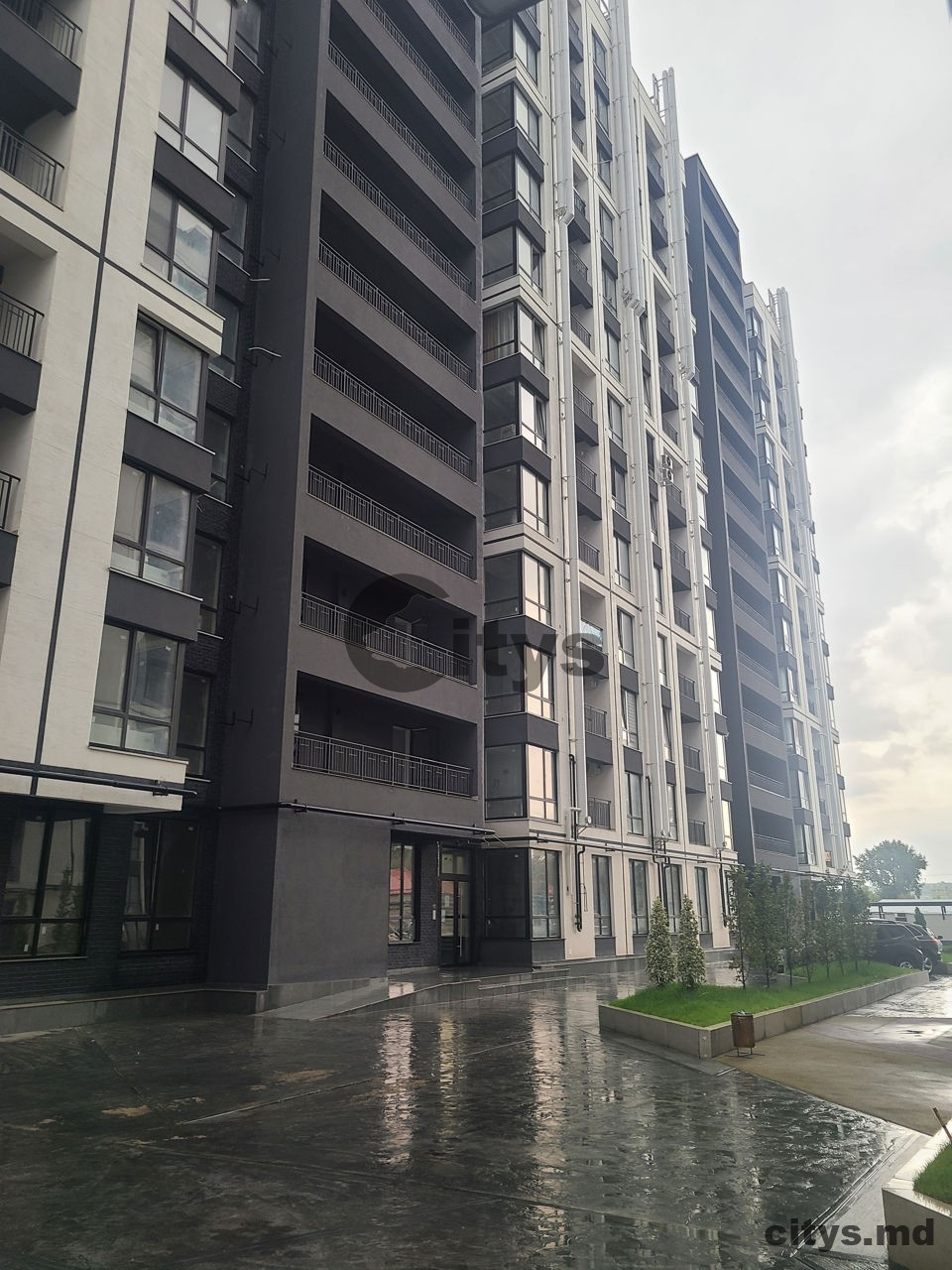 Apartament cu 3 camere, 93m², Chișinău, Sculeni, str. Calea Ieșilor photo 0