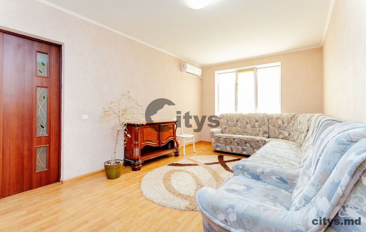 Apartament cu 2 camere, 60m², Cuza-Voda photo 4
