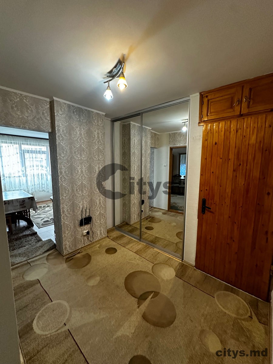 Chirie-Apartament cu 3 camere, 65m², str. Ginta Latină photo 8