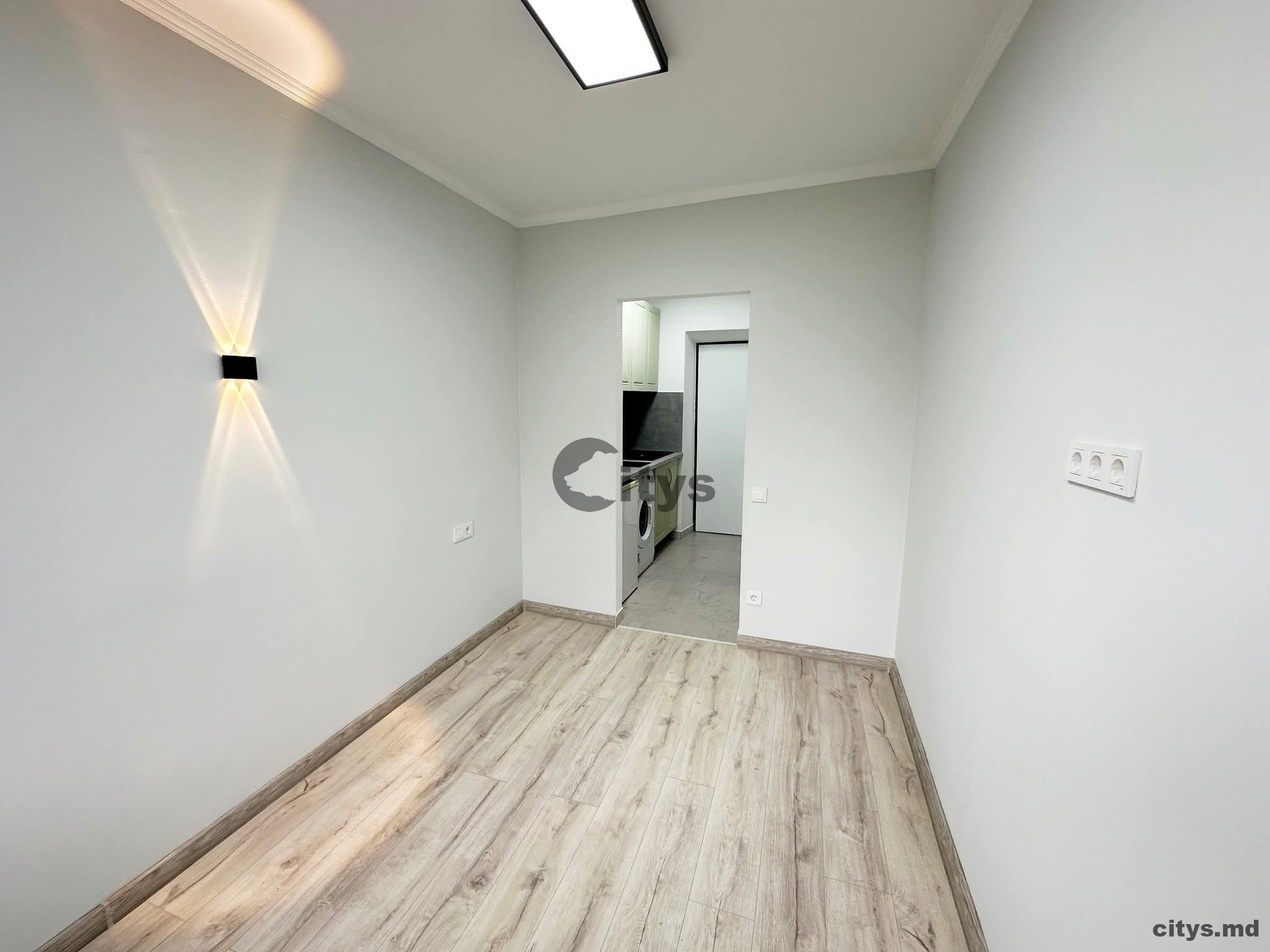 Garsonieră, 19m², Vasile Cheltuială photo 1
