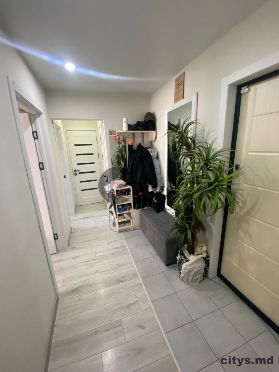 Apartament cu 2 camere, 50m², Cuza Vodă photo 9