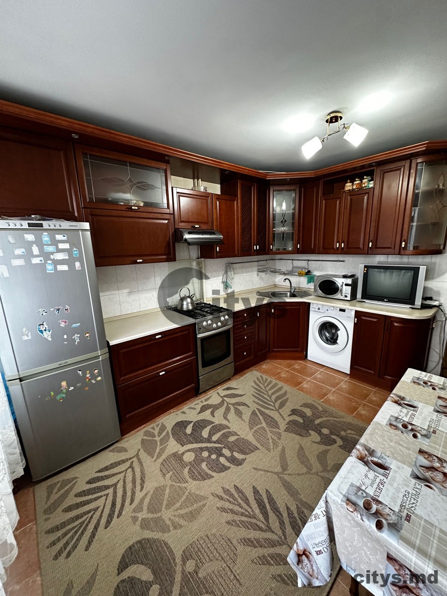 Chirie-Apartament cu 3 camere, 65m², str. Ginta Latină photo 7