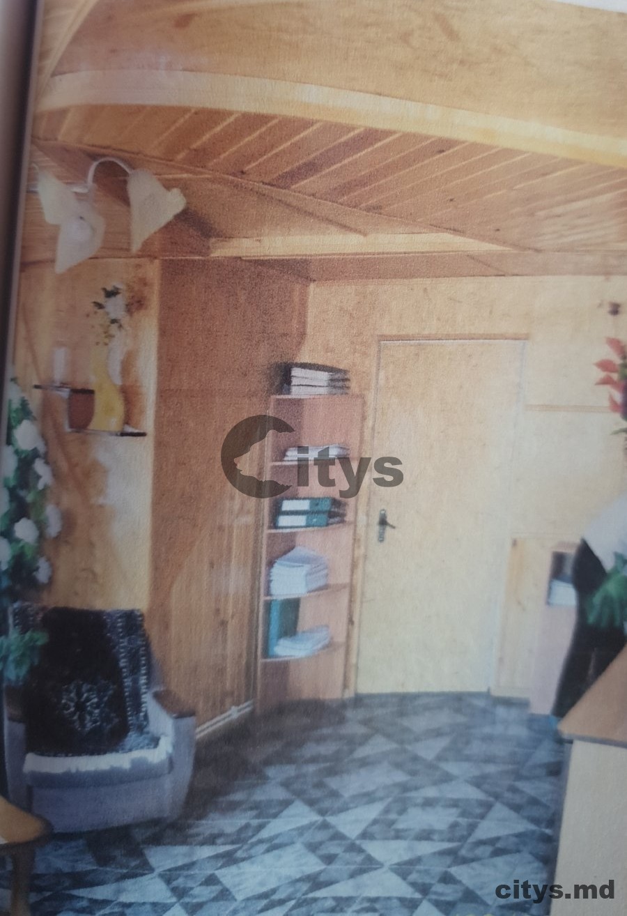 Se vinde imobil comercial in centrul orasului Drochia photo 6