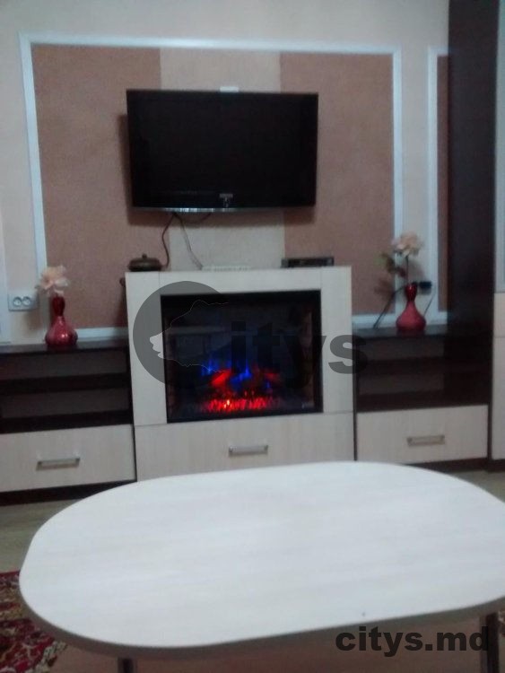 Chirie-Apartament cu 2 camere, 63m², str. Calea Ieșilor photo 2