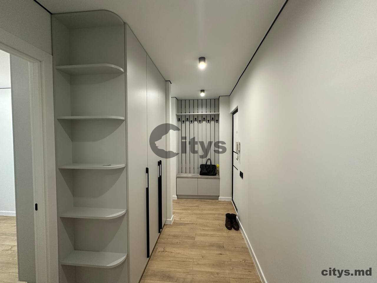 Apartament cu 2 camere, 45m², Hristo Botiev photo 1