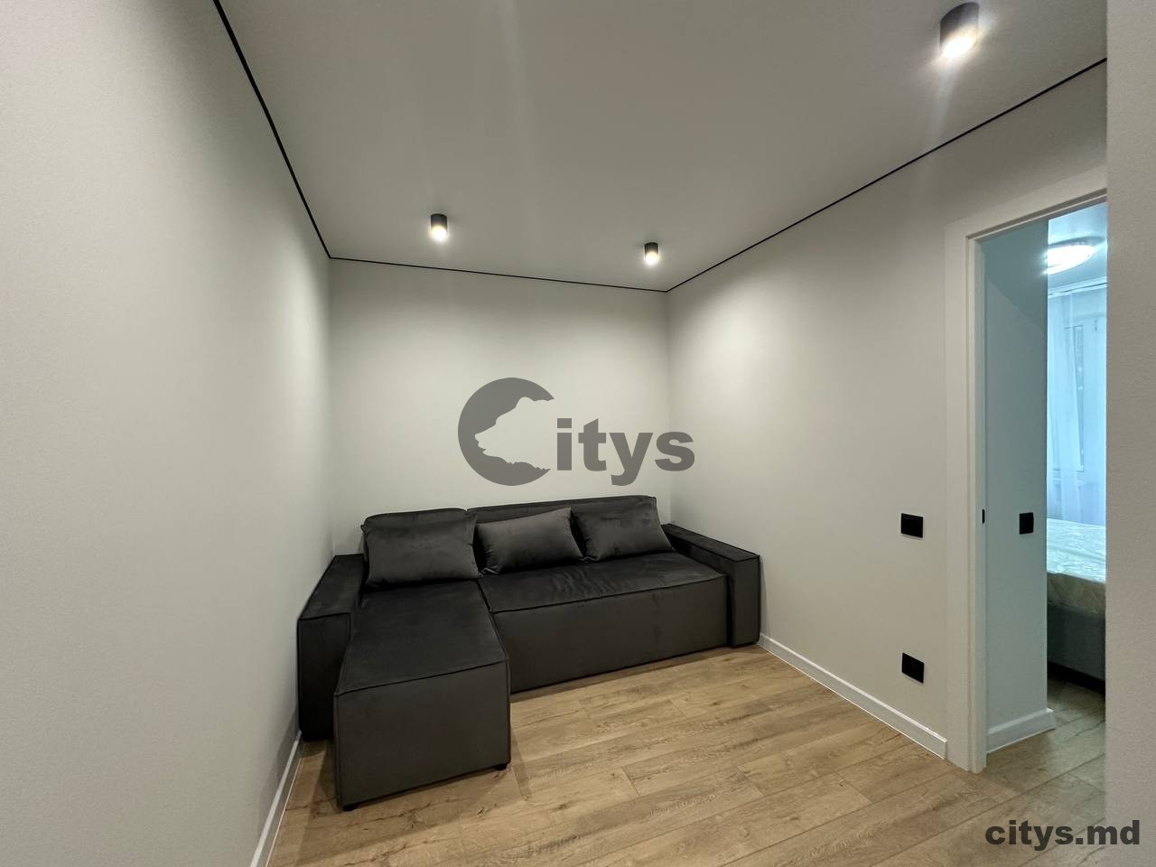 Apartament cu 2 camere, 45m², Hristo Botiev photo 3