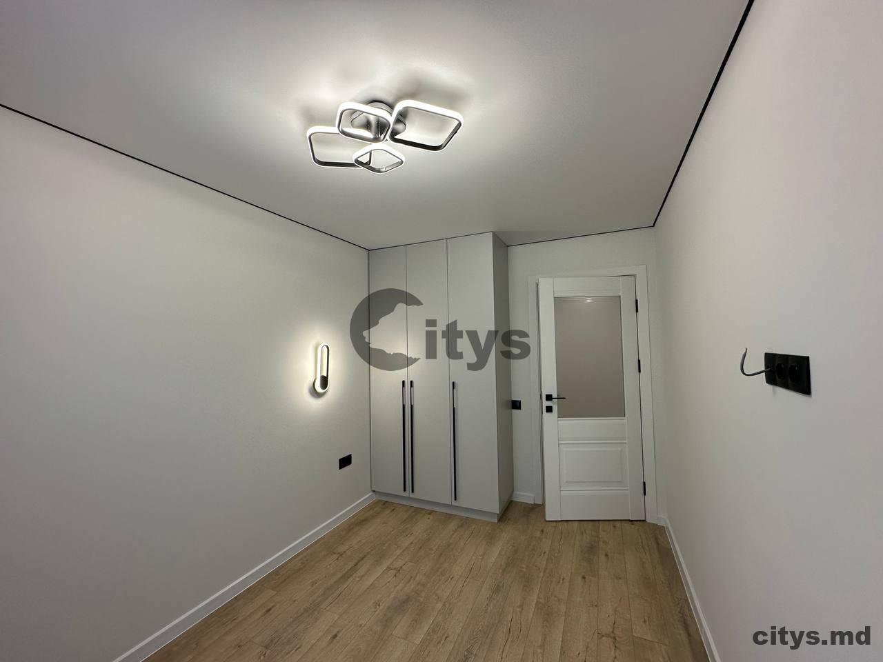 Apartament cu 2 camere, 45m², Hristo Botiev photo 9