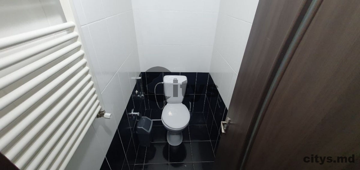 Chirie-Apartament cu 2 camere, 72m², str. Paris photo 5