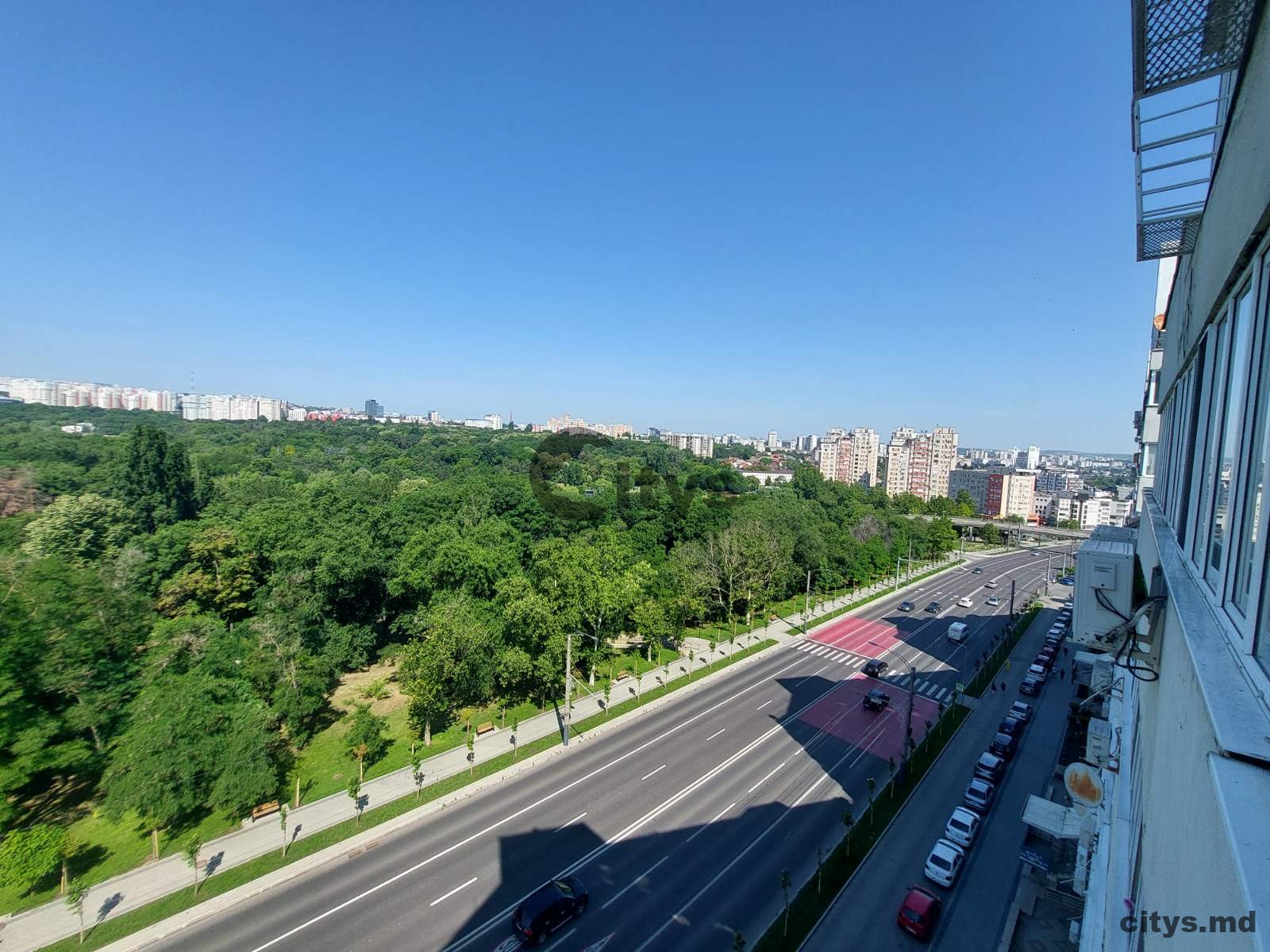 1 комнатная квартира, 68м², Decebal photo 16