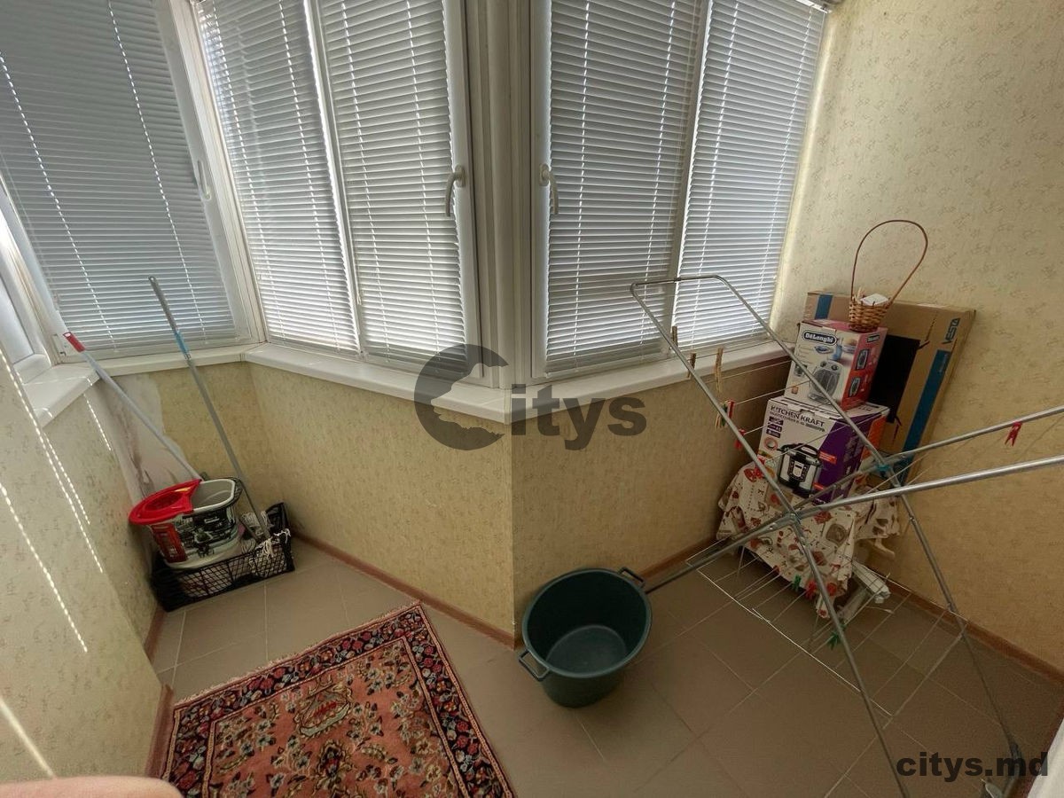 Apartament cu 1 cameră, 37m², bd. Mircea cel Bătrân photo 1