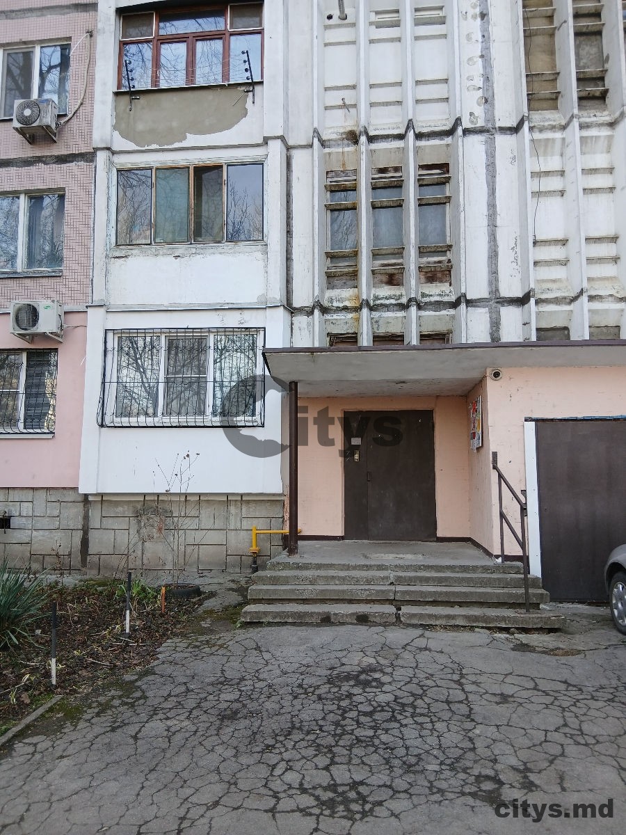 Apartament cu 1 cameră, 35m², Cuza Vodă photo 6
