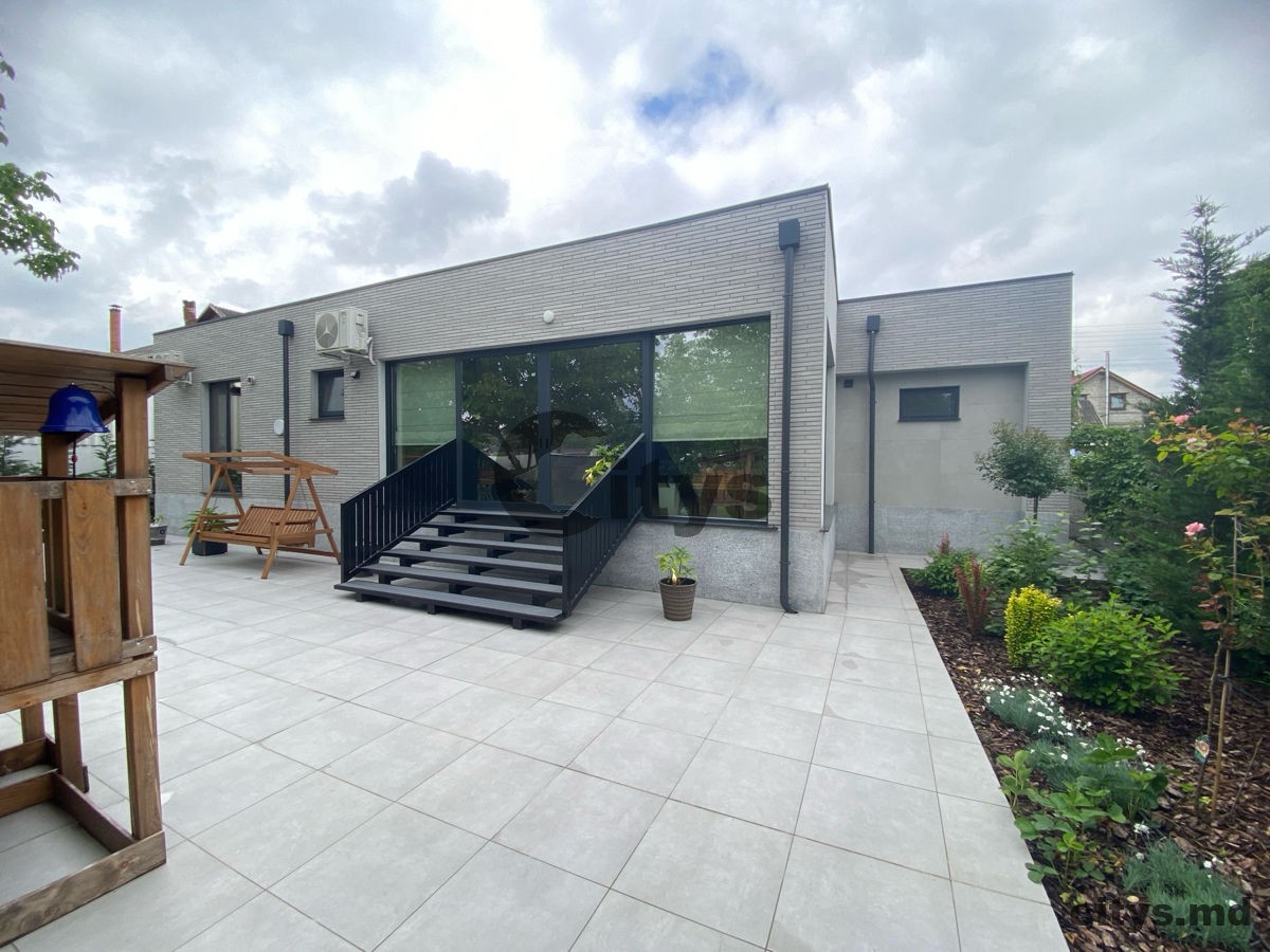 Дом с одним уровнем, 220м², Бубуечь,  Gradinilor photo 0