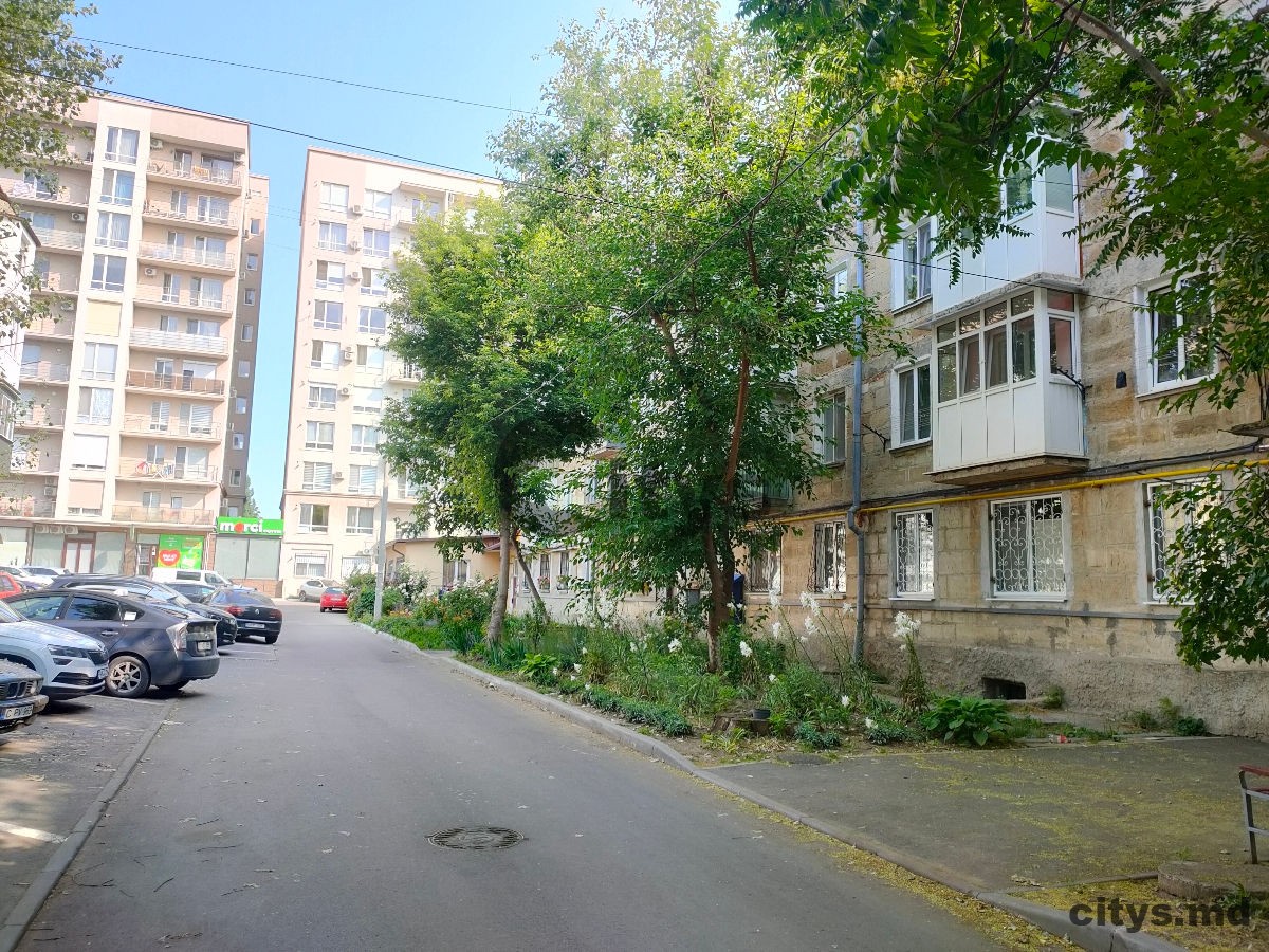 Apartament cu 2 camere, 43m², Botanica, Pandurilor photo 0