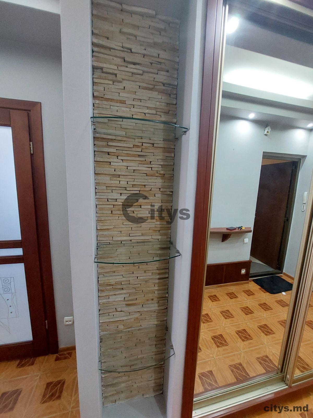 1 комнатная квартира, 68м², Decebal photo 10