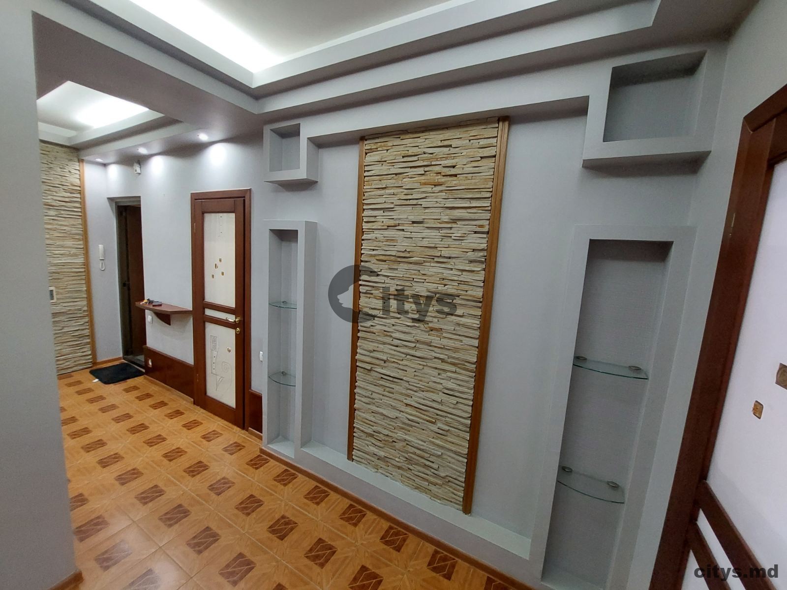 1 комнатная квартира, 68м², Decebal photo 8