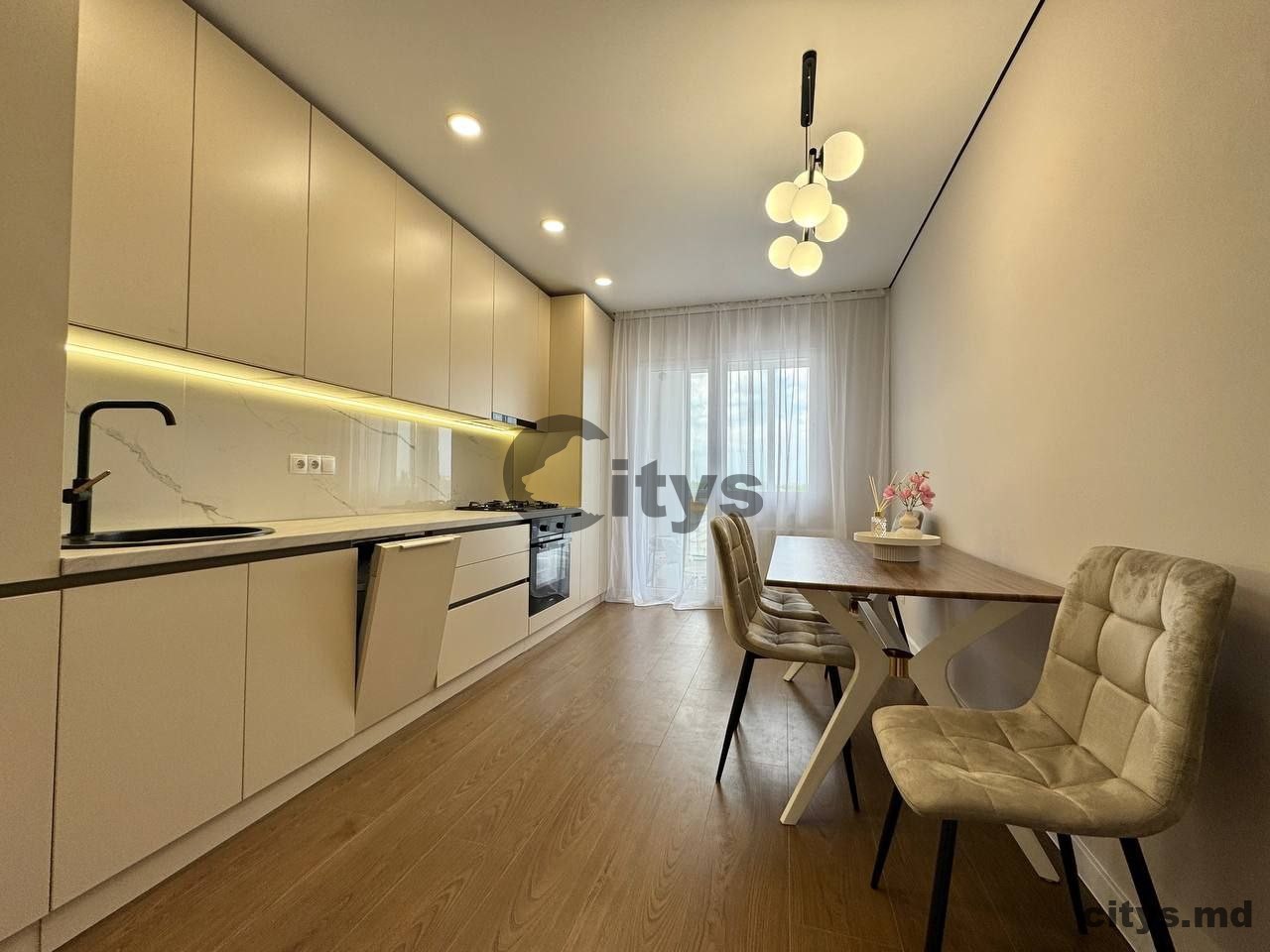 3-х комнатная квартира, 75м², Botanica, Bacioii Noi photo 6
