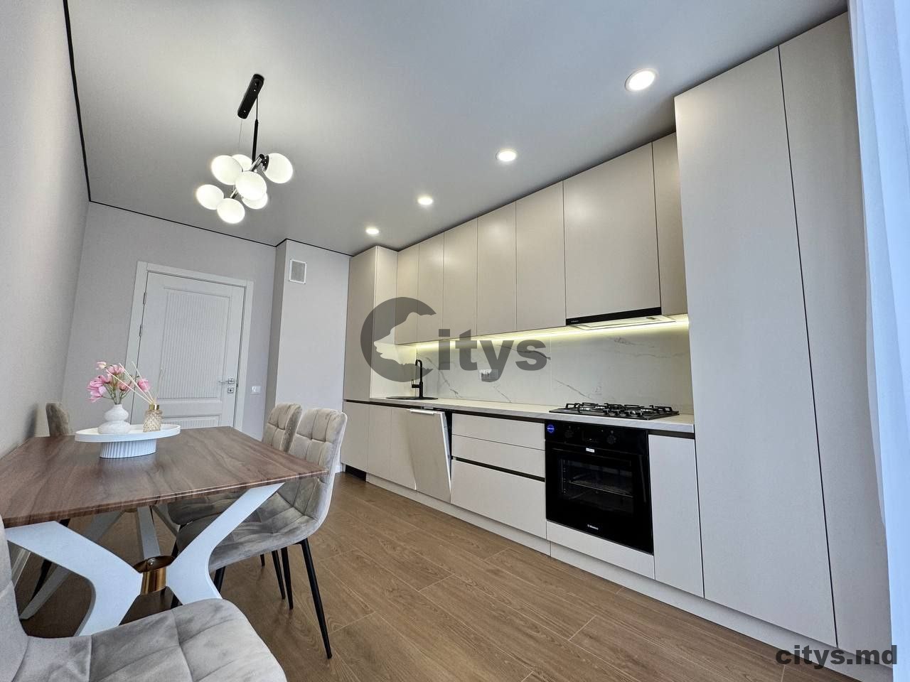 3-х комнатная квартира, 75м², Botanica, Bacioii Noi photo 5