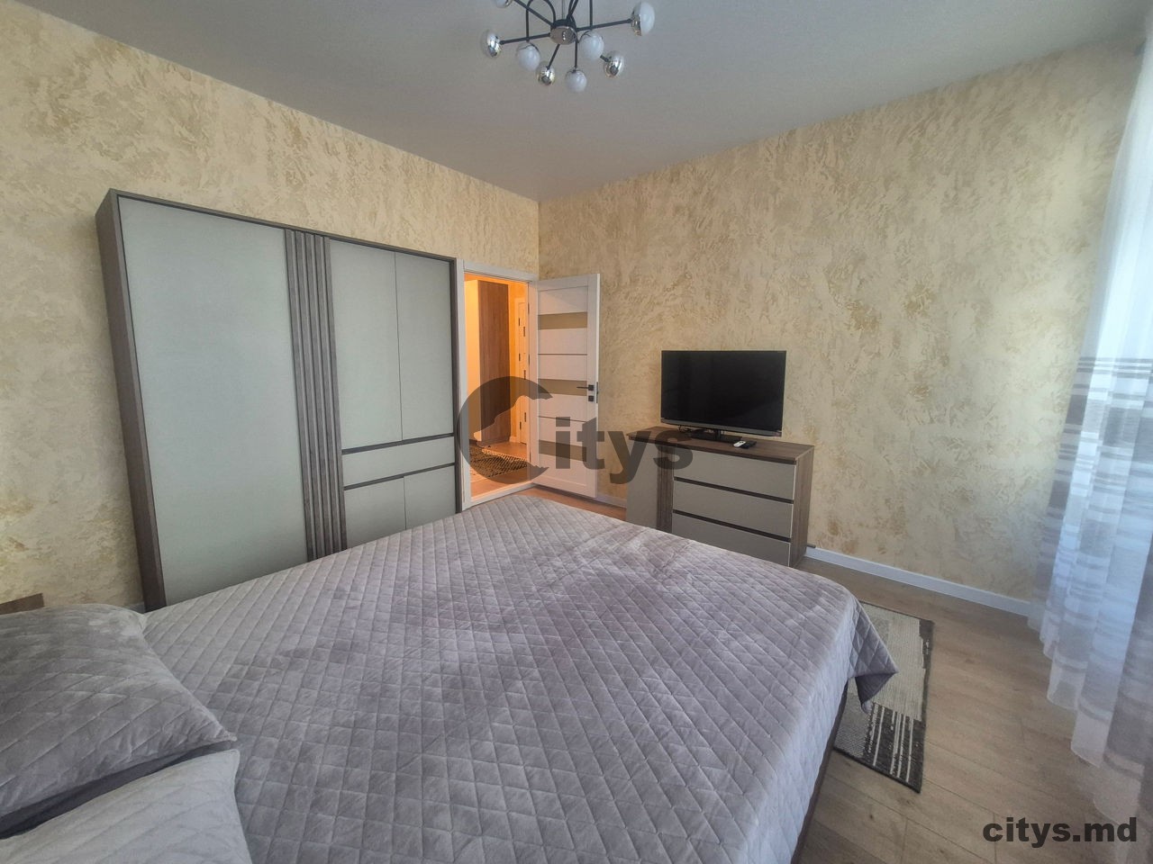 Chirie-Apartament cu 2 camere, 60m², str.Columna photo 3