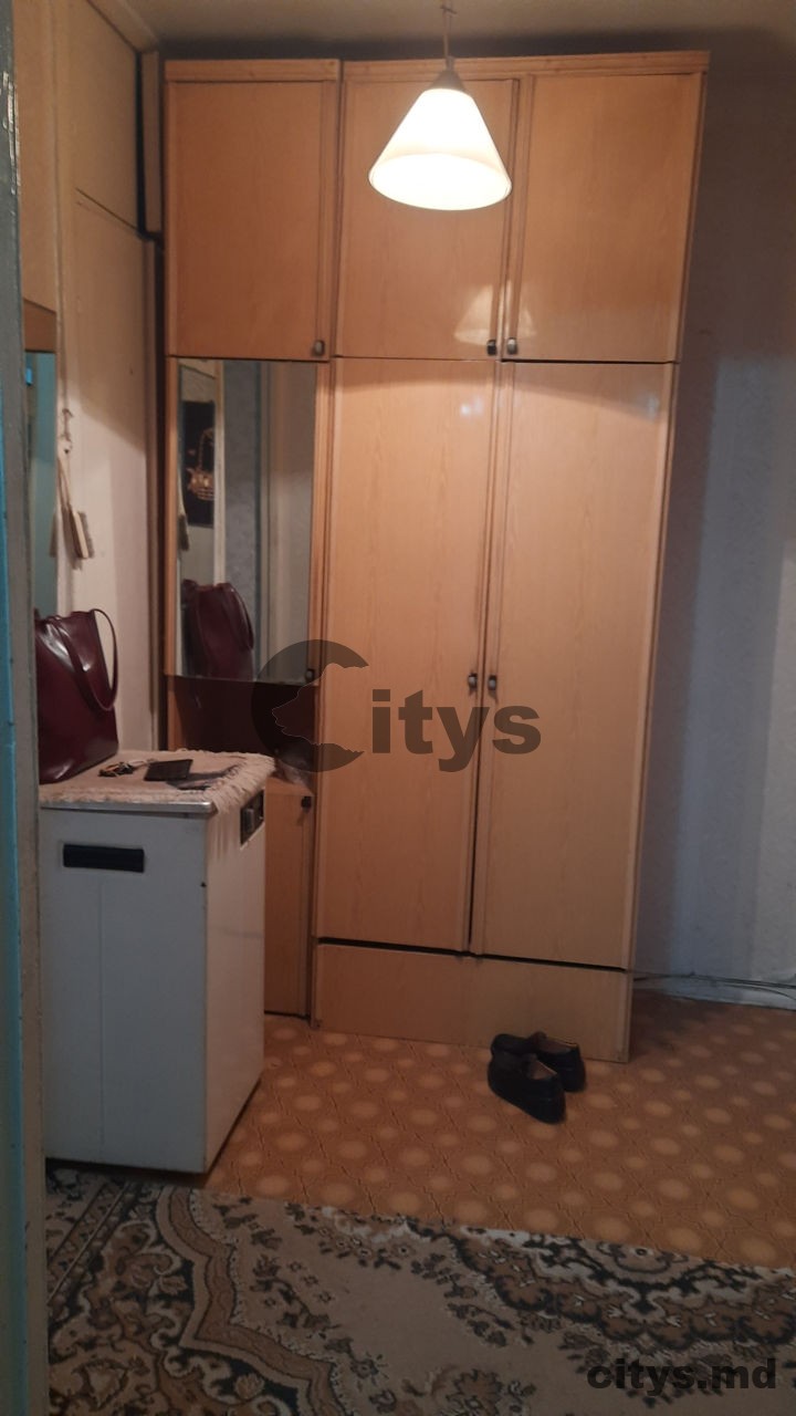 Apartament cu 2 camere, 45m², Валя Дическу photo 5