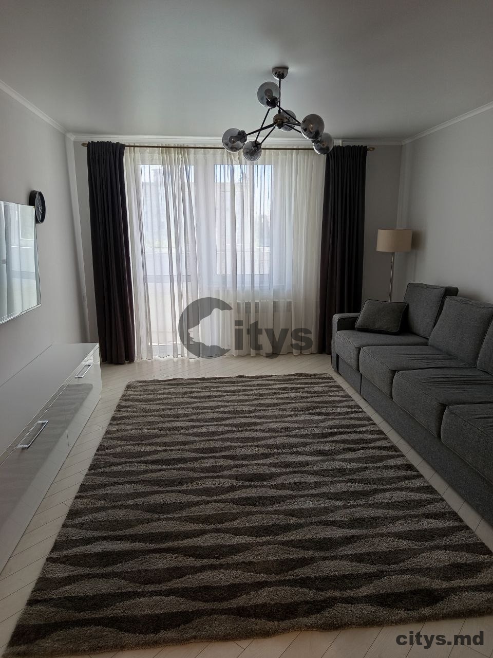 3-х комнатная квартира, 70м², Sarmizegetusa photo 1