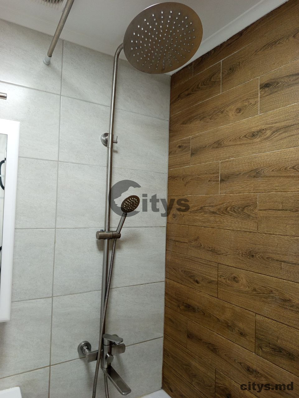 3-х комнатная квартира, 70м², Sarmizegetusa photo 5