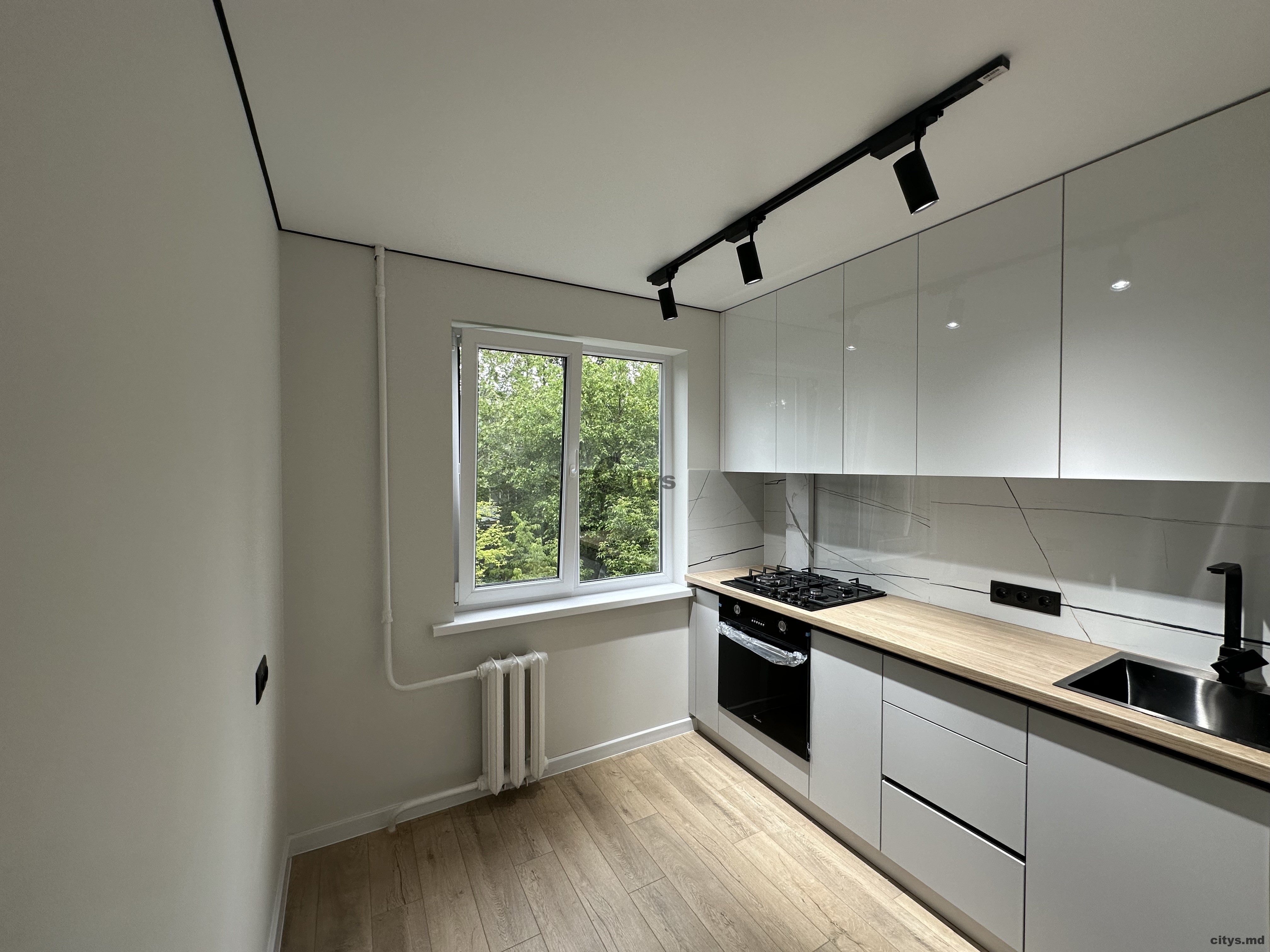 2-х комнатная квартира, 47м², Христо Ботев photo 12