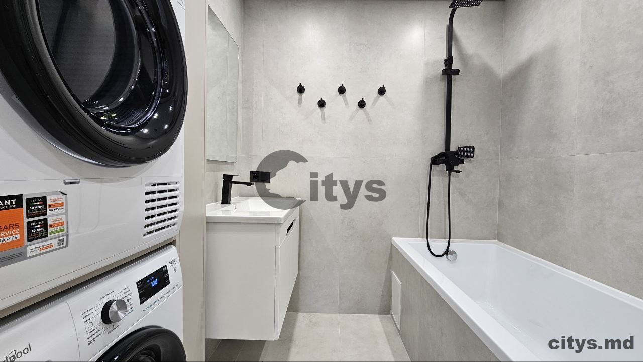 Apartament cu 3 camere, 85m², Жубиляра photo 8