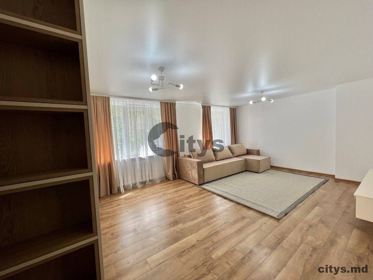 Apartament cu 3 camere, 59m², Бд. Москова photo 1