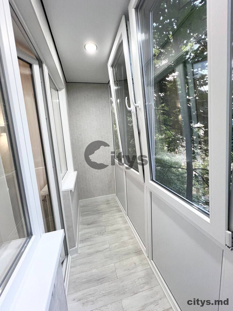 Apartament cu 3 camere, 80m², Садовяну photo 7