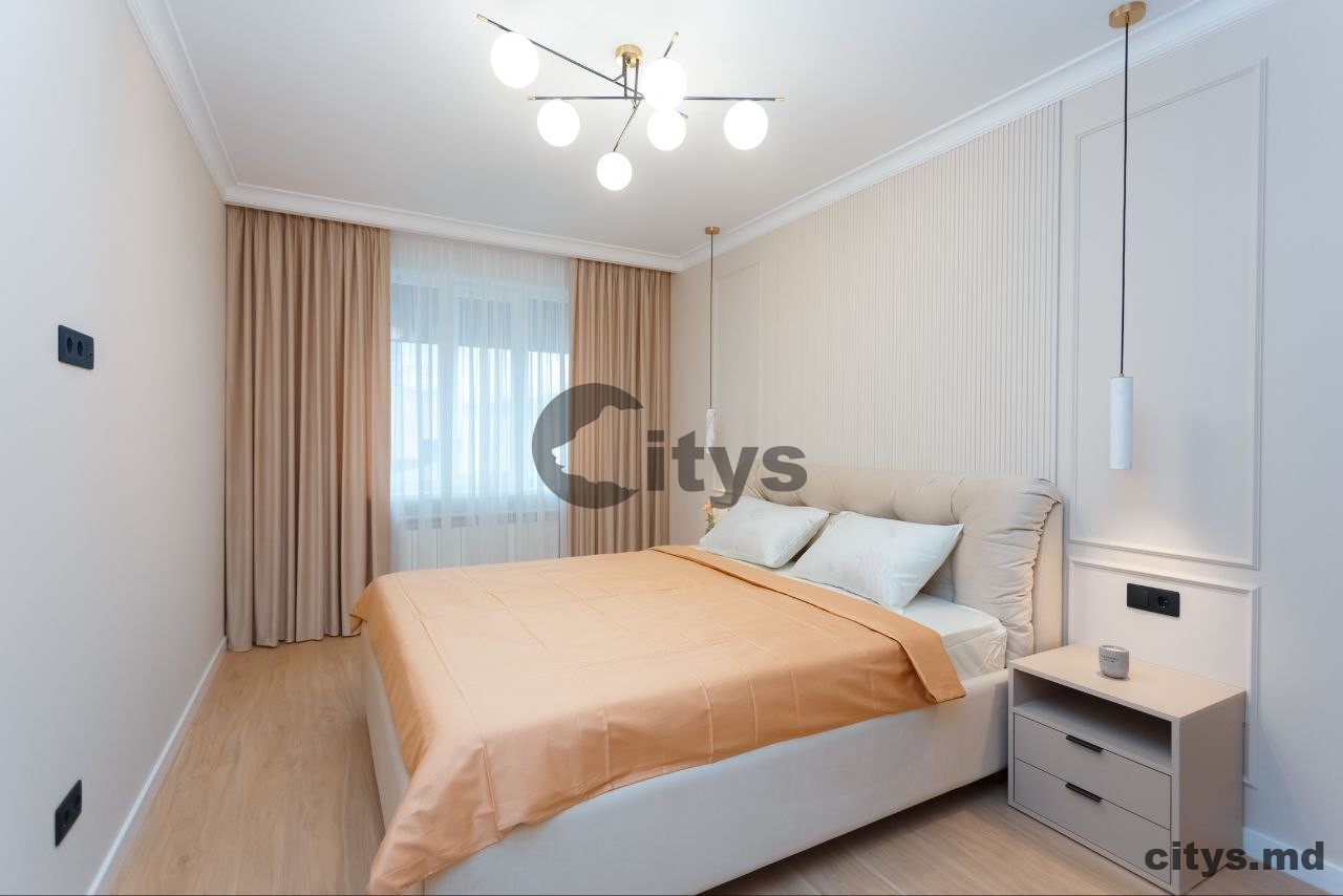 Apartament cu 3 camere, 96m², Мирча чел бэтрын photo 3
