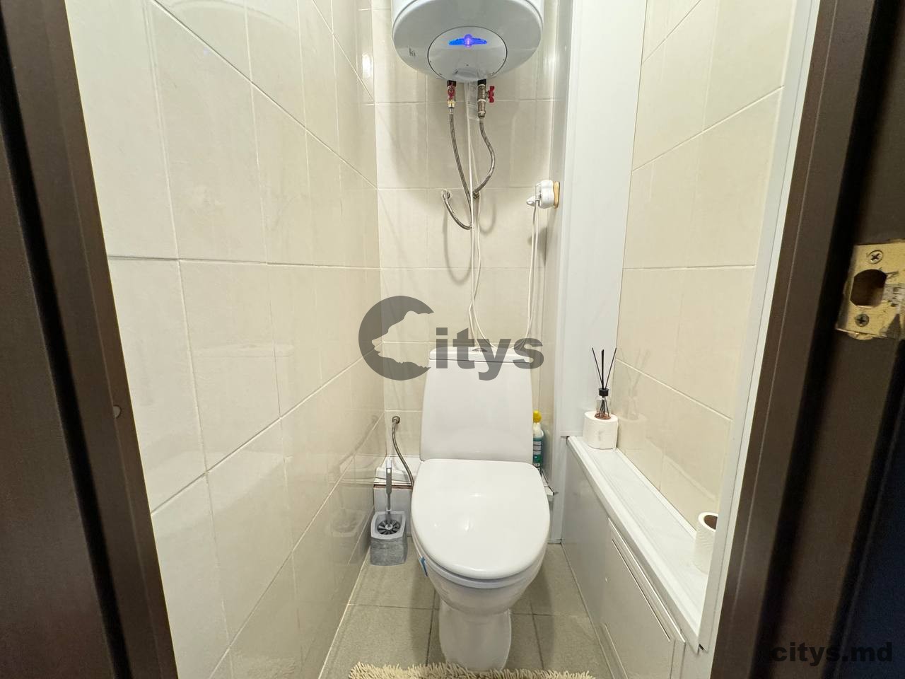Apartament cu 2 camere, 56m², Л. Деляну photo 3
