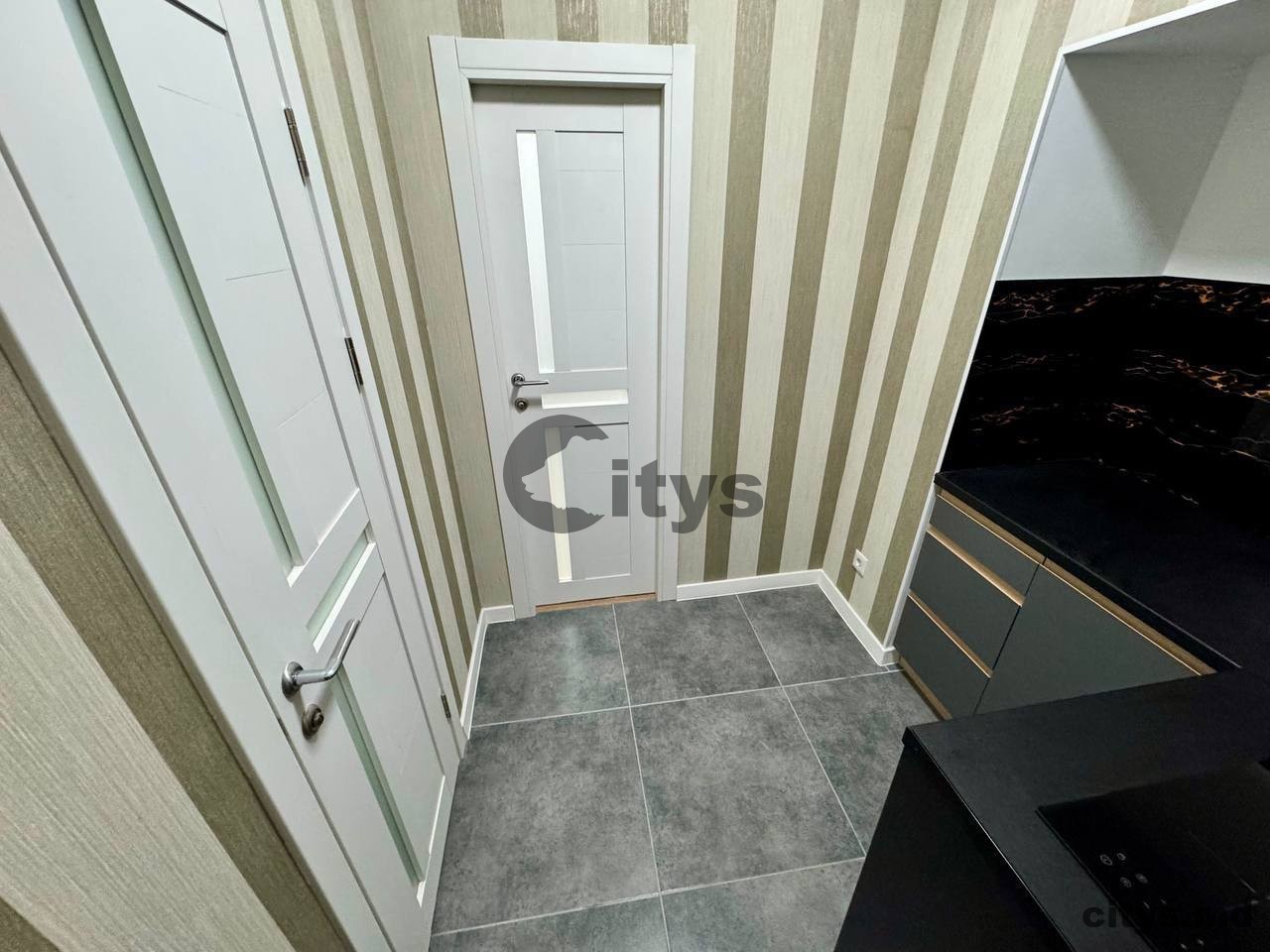 Garsonieră, 18m², Str.Columna photo 2