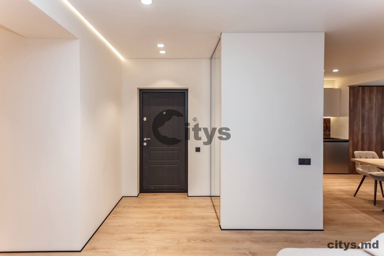 2-х комнатная квартира, 65м², Мирча чел Бэтрын photo 2