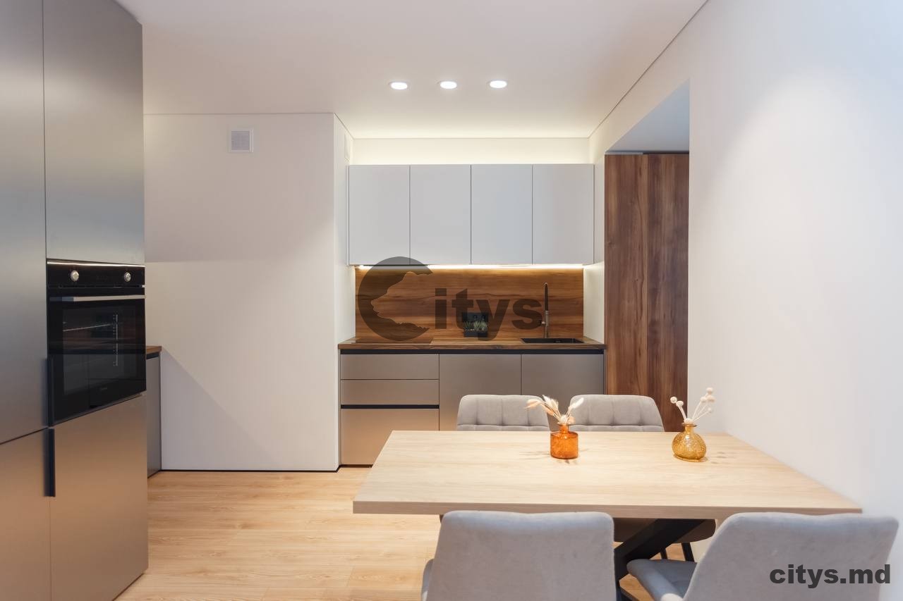 2-х комнатная квартира, 65м², Мирча чел Бэтрын photo 10