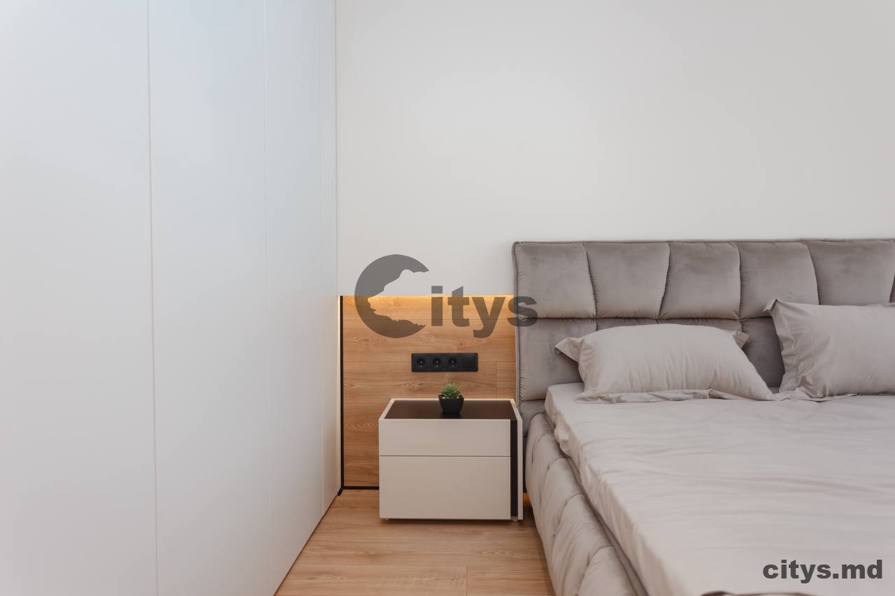 2-х комнатная квартира, 65м², Мирча чел Бэтрын photo 4