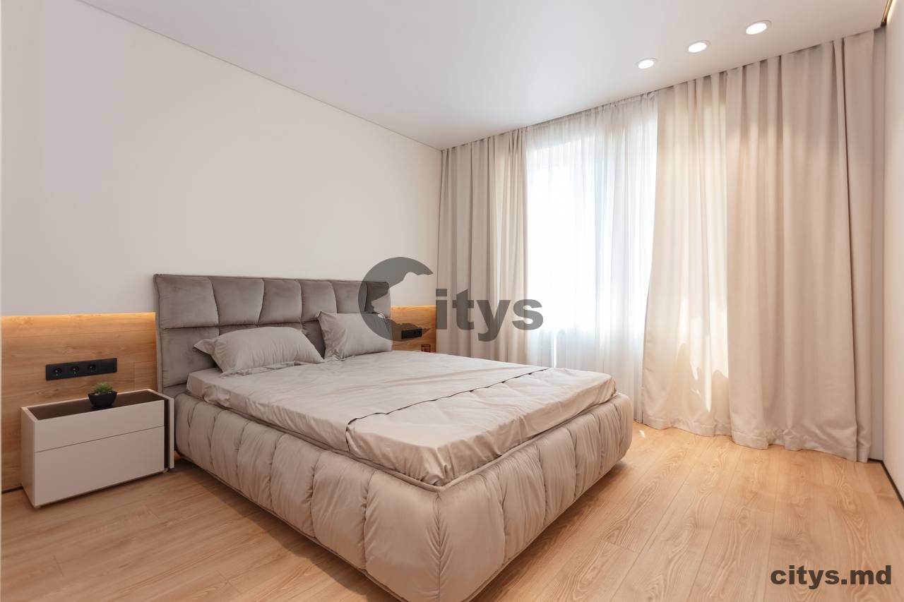 2-х комнатная квартира, 65м², Мирча чел Бэтрын photo 3