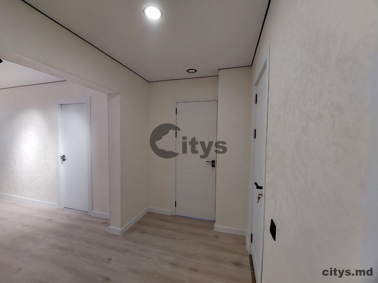 Apartament cu 2 camere, 40m², N. Costin photo 5